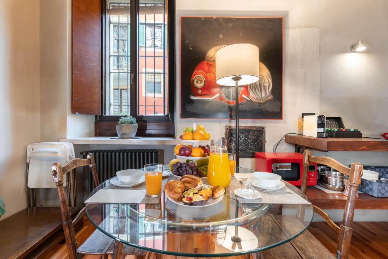 Il Garbo Apartments And Suite Verona Exterior foto